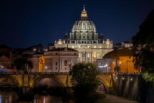 St. Peter's Basilica after sunset
