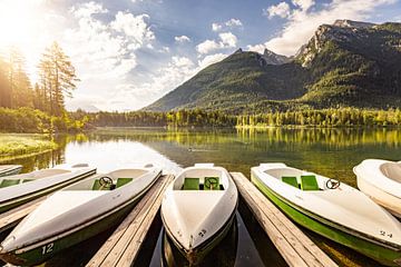 Ambiance de vacances au lac Hintersee avec forêt enchantée à Ramsau sur Marika Hildebrandt FotoMagie