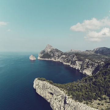 Kust Kaap Formentor Mallorca Spanje van Dirk Wüstenhagen