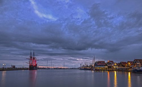 Quot;Half Maen" Illuminate the port of Volendam (1) by Jack Tol