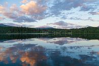 Dutch Lake Reflecties van DuFrank Images thumbnail