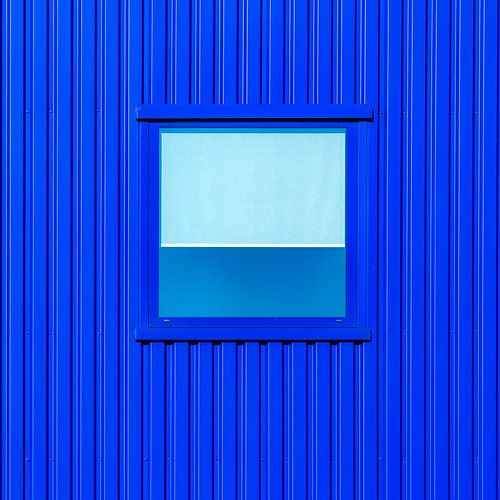 Blauer durchsichtiger Abriss