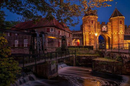 Koppelpoort by night
