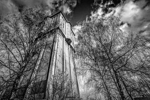 Wasserturm in Schwarz und Weiß