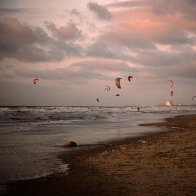 Until the sun goes down by Jaap Kloppenburg