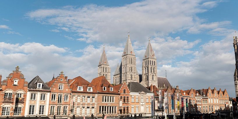 Grote Markt Doornik van Richard Wareham