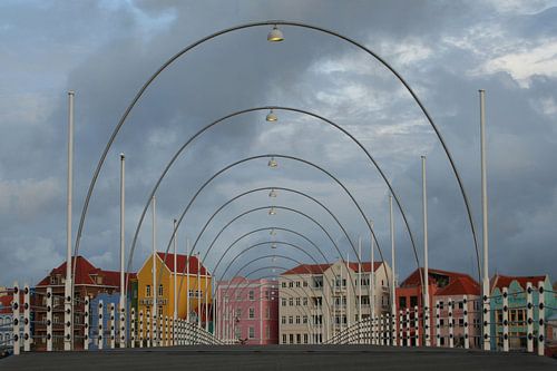 Koningin Emmabrug, Willemstad