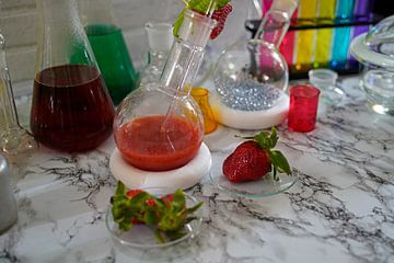 Strawberry Rum Cocktail in een fles van Babetts Bildergalerie