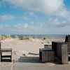 Uitzicht op Vlieland bij Kaap Noord, Texel van Wim van der Geest