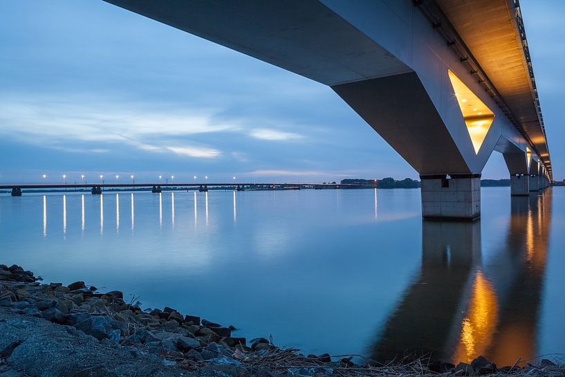 Hollandsch Diep mit Moerdijk-Brücken von Eugene Winthagen