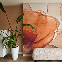 Klantfoto: Botanical Brilliance VIII Botanische Schoonheid Abstract aquarel in aardetinten roestbruin, terracotta en sprankelend goud (gezien bij vtwonen) van MadameRuiz, als vliesbehang