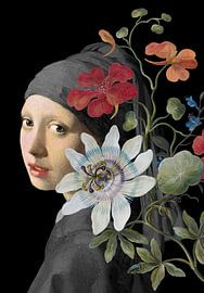 Meisje met de Parel - a Passion Flower Edition by Marja van den Hurk