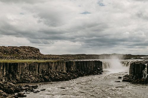 Ijslands landschap | Waterval | Roadtrip