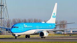 KLM Boeing 737-800 passagiersvliegtuig. van Jaap van den Berg