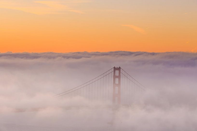 Golden Haze, San Francisco, USA by Aloke Design