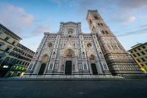 Vor dem Dom von Florenz - Italien