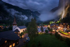 Lauterbrunnen, Zw sur Edwin Kooren