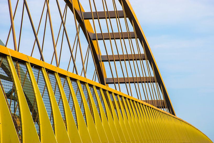 Gele brug bij Utrecht van Patrick Verhoef