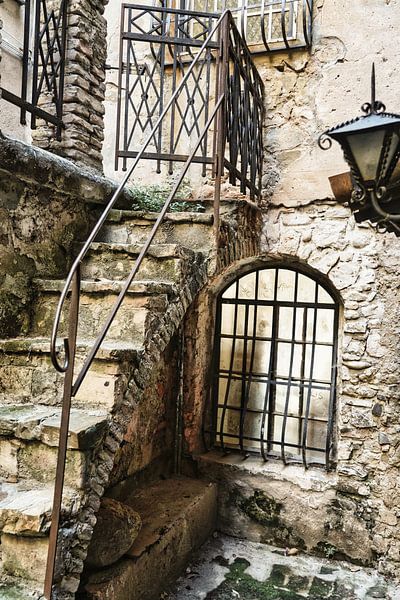 Dans les rues d'un vieux village d'Italie par HGU Foto