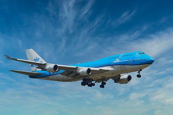 KLM Boeing 747-400M, PH-BFV. City of Vancouver