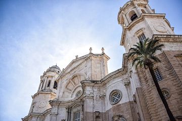 De kathedraal in Cadíz, Spanje van Maartje Abrahams