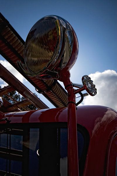 Oldtimer Dodge Brandweerwagen op de bloemen corso by foto-fantasie foto-fantasie