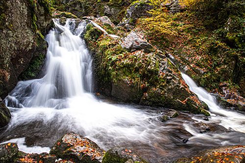 Petite cascade de Tendon