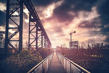 Weg naar nergens - Landschapspark Duisburg Noord - Staalfabrieken, kolenmijn en van Jakob Baranowski - Photography - Video - Photoshop
