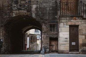 Die kleine Tür in den Straßen von Edinburgh