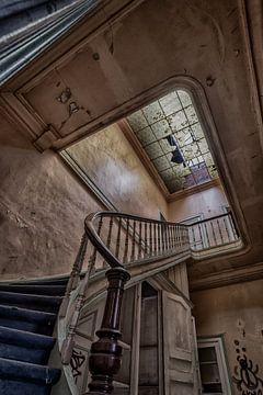 Upstairs (urbex) by Jaco Verheul