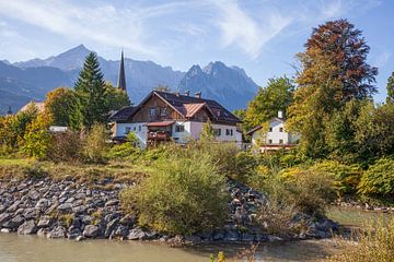 Loisach avec le massif du Wetterstein