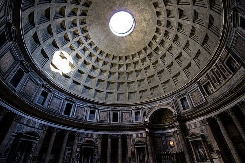 Pantheon Light