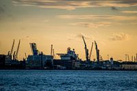 Skyline-Blick über das Industriegebiet von Rotterdam
