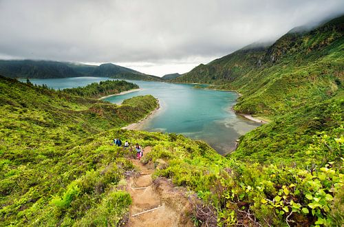 Hiken bij het 'meer van het vuur', Lagoa do Fogo, Azoren
