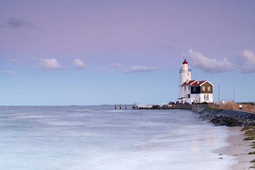 Sunset at the lighthouse of Marken! by Robert Kok