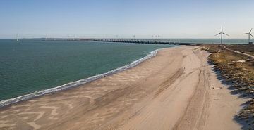 De imposante Deltawerken vanuit de lucht van Percy's fotografie