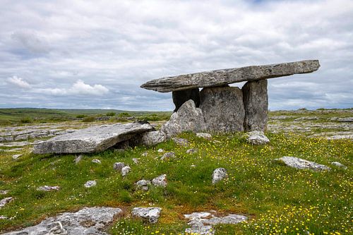 Poulnabrone Dolmen