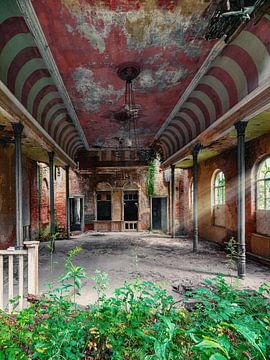 Lost Place - Ballsaal - verlassener Ort - Tanz Saal von Carina Buchspies