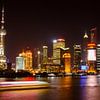 La ligne d'horizon de Shanghai Pudong illuminée sur Remco Bosshard