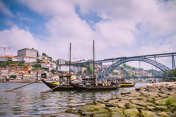 Port boats