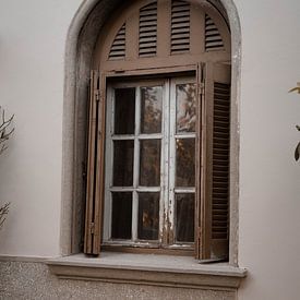 Oud raam Kos stad, Grieks eiland van simone schevers