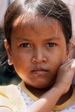 Klein meisje in Cambodja