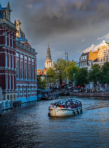 Autumnal splendour on Amsterdam's canals