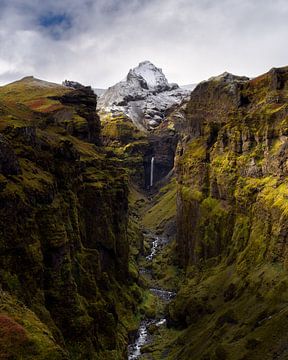 La belle vallée de Mulagljufur sur Roy Poots