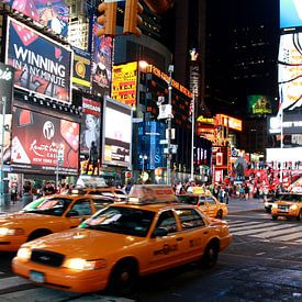 Times Square bei Nacht von Anika Adams