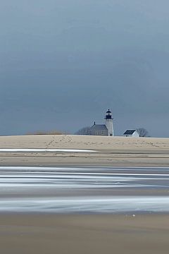 Kustlandschap Serenade -  De Magie van Vuurtorenlicht aan Zee van Karina Brouwer