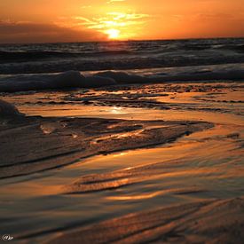 zonsondergang strand Vlissingen by Angelique Wubben