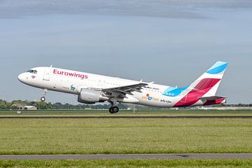 Airbus A320-200 d'Eurowings avec des autocollants de la Croatie. sur Jaap van den Berg