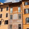 Vrolijke oude oranje huizen in het oude Rome | Italië | Reisfotografie van Diana van Neck Photography
