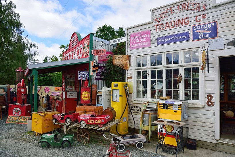 Beautiful chaos by Frank's Awesome Travels